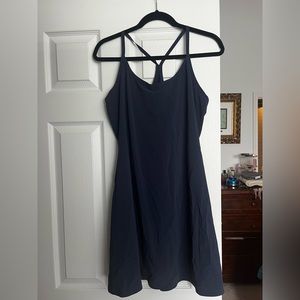 Outdoor voices exercise dress in navy!!